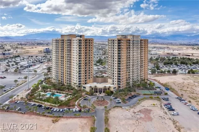 MLS: 2431813 Condo For Sale