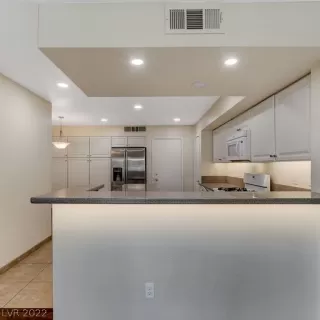 Photo #6: 2431865 Listing 