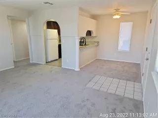 Photo #3: 2431897 Listing 