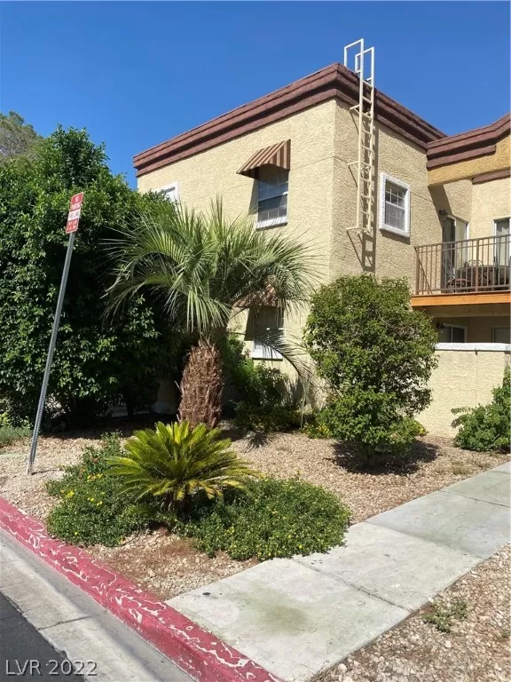 MLS: 2431923 Condo For Sale