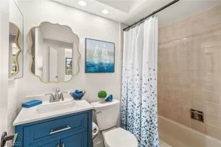 Photo #3: 2431972 Listing 