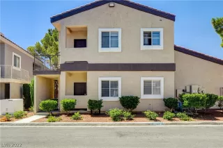 Photo #2: 2432027 Listing