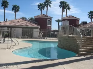 Photo #1: 2432051 Listing 