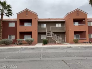 Photo #4: 2432051 Listing 