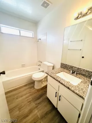 Photo #6: 2432073 Listing 