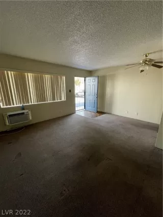 Photo #1: 2432151 Listing 