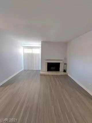 Photo #3: 2432174 Listing 