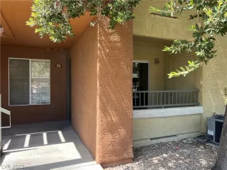 Photo #1: 2432201 Listing 