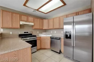 Photo #1: 2432212 Listing 