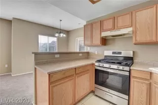 Photo #5: 2432212 Listing 