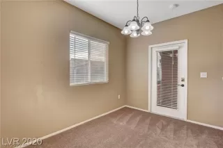 Photo #6: 2432212 Listing 