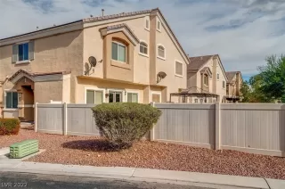 Photo #1: 2432214 Listing 