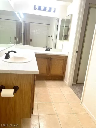 Photo #6: 2432234 Listing 