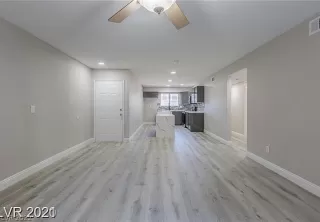 Photo #6: 2432242 Listing 