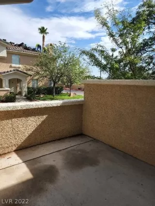 Photo #1: 2432278 Listing 