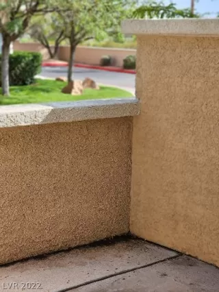 Photo #3: 2432278 Listing 