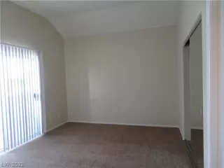 Photo #5: 2432356 Listing 