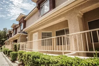 Photo #2: 2432535 Listing 