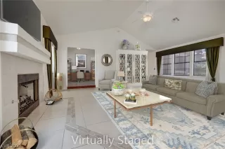 Photo #2: 2432633 Listing