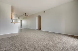 Photo #5: 2432675 Listing 