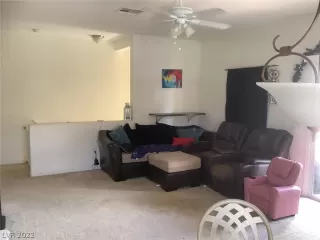 Photo #3: 2432782 Listing