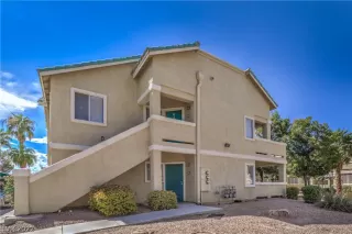 Photo #1: 2432861 Listing