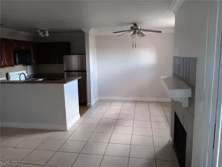 Photo #1: 2432892 Listing 