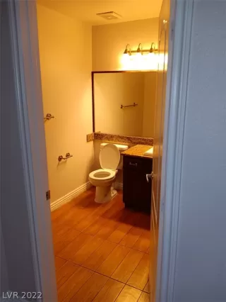 Photo #6: 2432892 Listing 