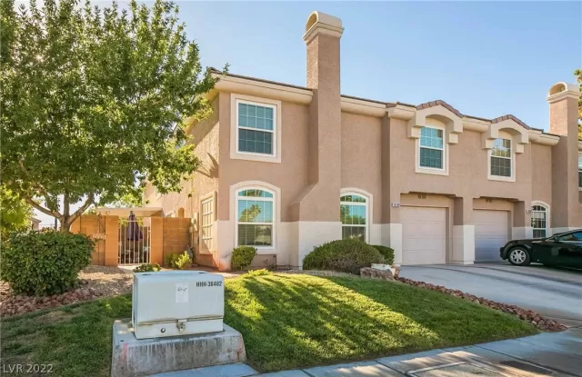 MLS: 2432910 Condo For Sale