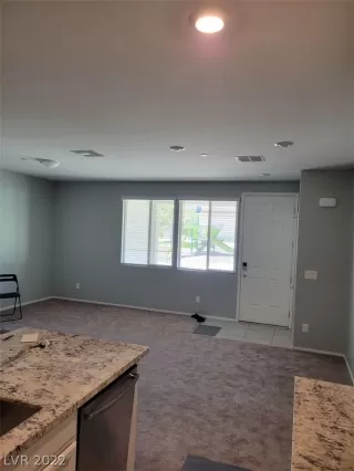 Photo #6: 2432927 Listing 
