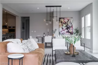 Photo #4: 2432979 Listing 