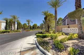 Photo #1: 2433132 Listing