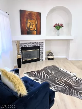 Photo #1: 2433183 Listing