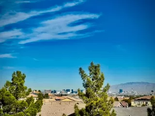 Photo #5: 2433222 Listing