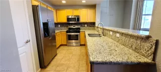 Photo #5: 2433233 Listing 