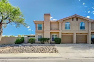 Photo #2: 2433314 Listing