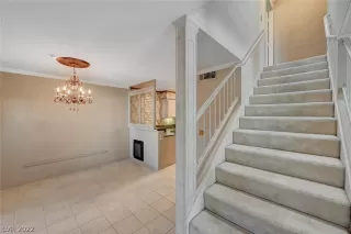 Photo #4: 2433314 Listing