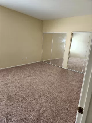 Photo #4: 2433353 Listing 