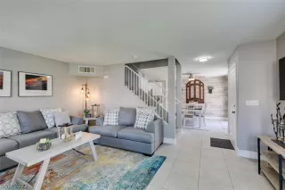 Photo #6: 2433354 Listing 