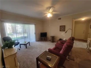 Photo #6: 2433376 Listing 