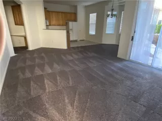 Photo #4: 2433382 Listing 