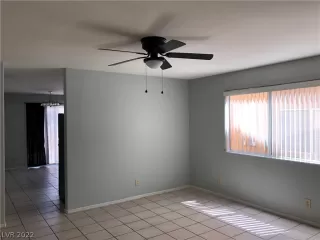 Photo #2: 2433384 Listing 