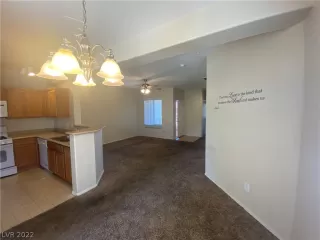 Photo #2: 2433406 Listing 