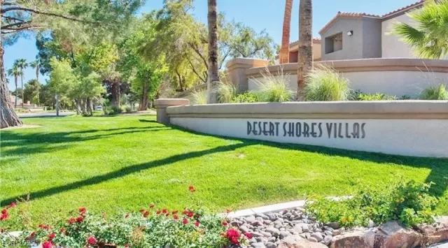 MLS: 2433417 Condo For Sale