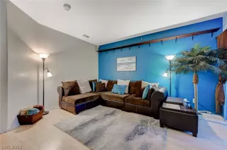 Photo #1: 2433446 Listing