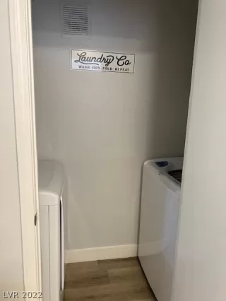 Photo #2: 2433468 Listing 