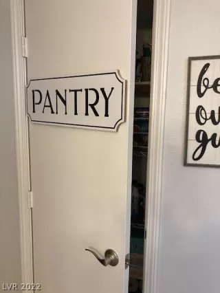 Photo #5: 2433468 Listing 