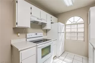 Photo #1: 2433470 Listing