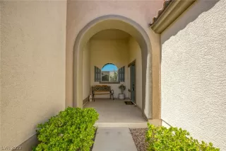 Photo #1: 2433556 Listing