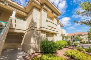 Photo #1: 2433735 Listing 